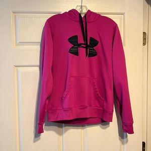Women’s Medium Under Armour hoodie